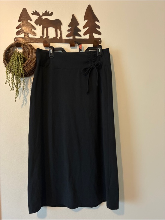 The North Face Dresses & Skirts - The North Face Empower maxi skirt